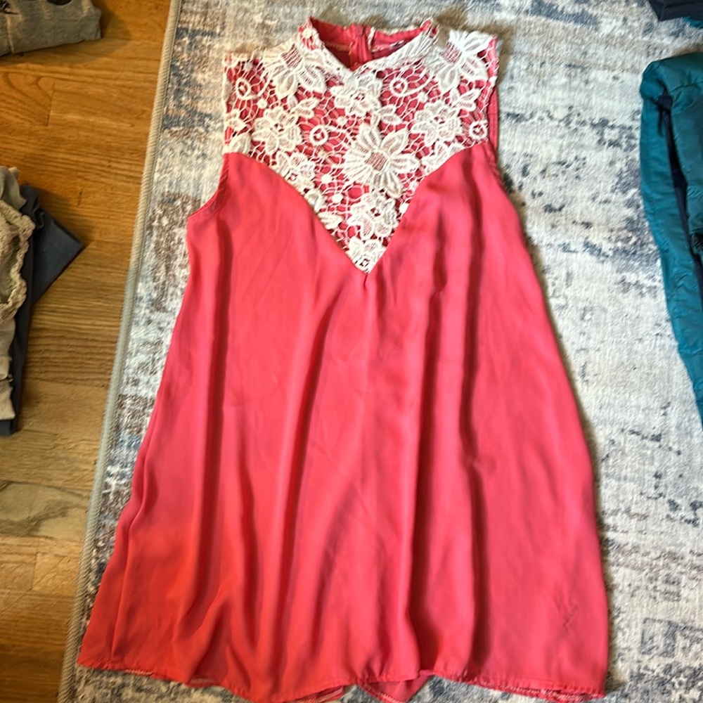 Flowing laced topped tunic